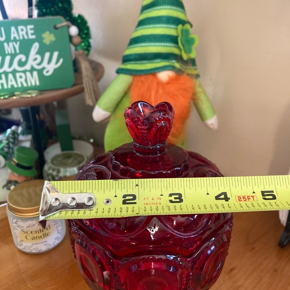 LE Smith Moon and Stars Ruby Red Pedestal Lidded Dish - Picture 9 of 10